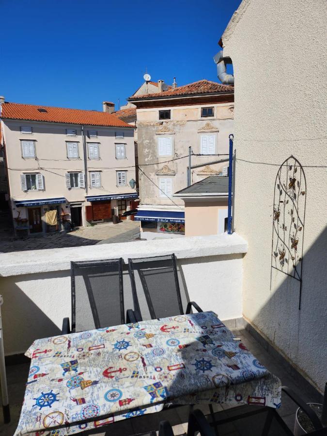 Apartment Dolores Cres Kültér fotó